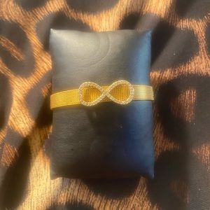 Bright gold infinity bracelet